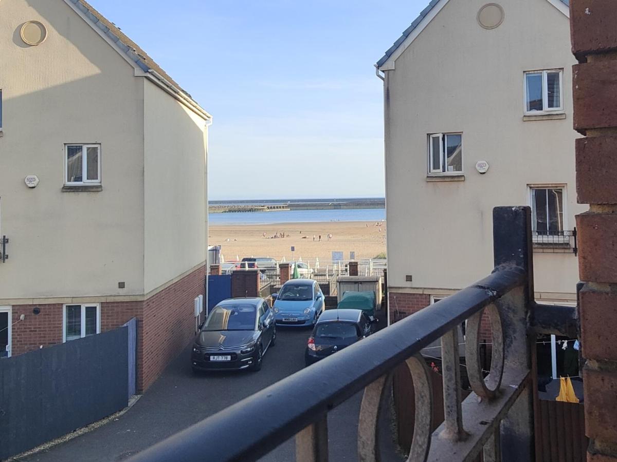 Shoreline Seaside Holiday Home Aberavon Beach 포트탤벗 외부 사진