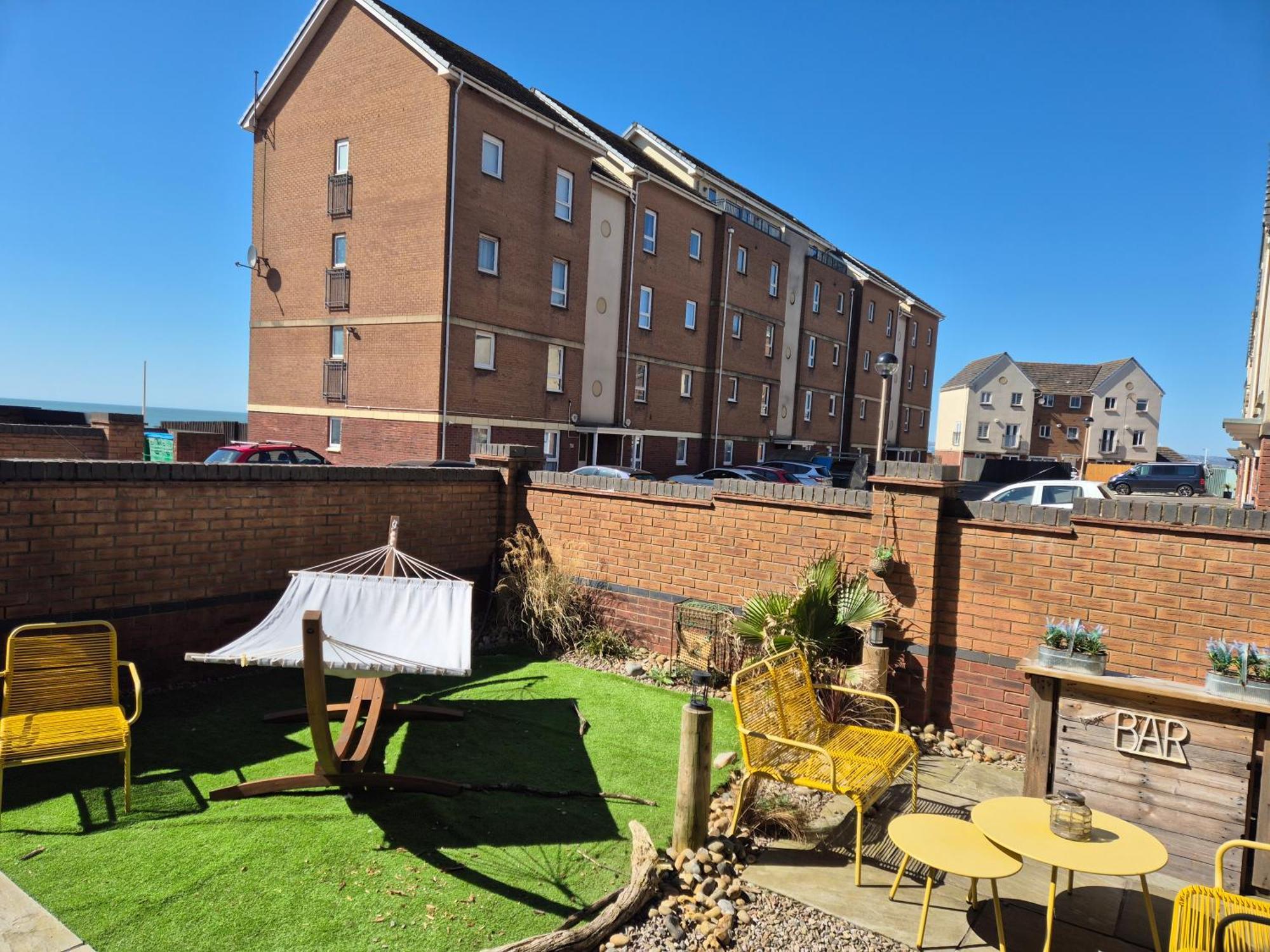 Shoreline Seaside Holiday Home Aberavon Beach 포트탤벗 외부 사진